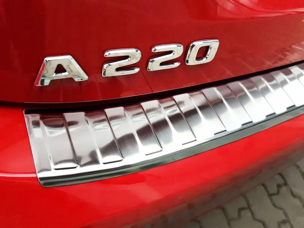 Bakfangerbeskytter Mercedes IV W177 (2018-) – Rustfritt stål | Avisa