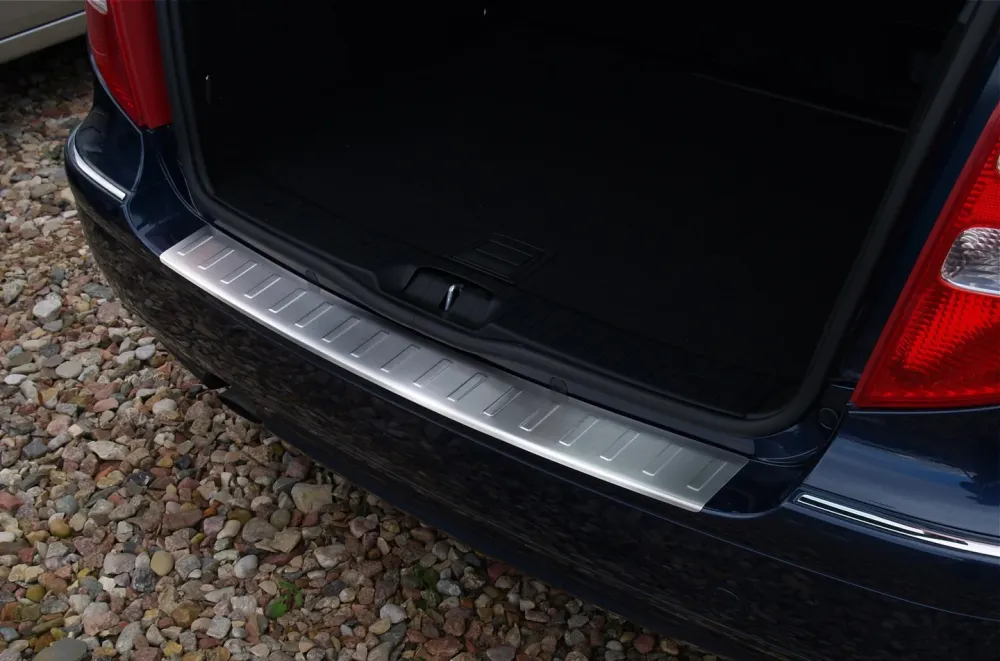 Bakfangerbeskytter Mercedes W169 (2004-2008) – Rustfritt stål | Avisa
