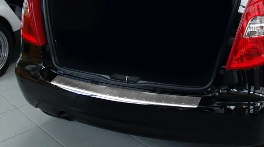 Bakfangerbeskytter Mercedes W169 (2008-2012) – Rustfritt stål | Avisa