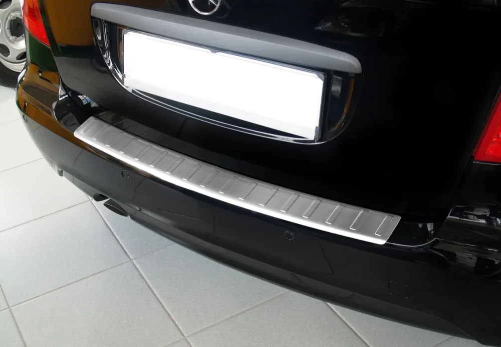 Bakfangerbeskytter Mercedes W169 (2008-2012) – Rustfritt stål | Avisa