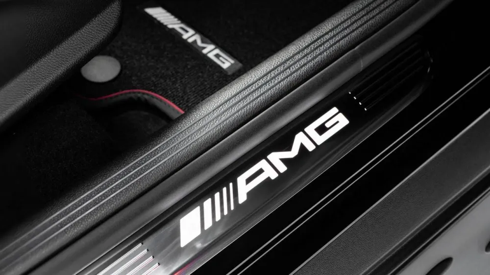 Dørbeskytter Mercedes AMG LED lighting Black Edition – Rustfritt stål | Mercedes OEM