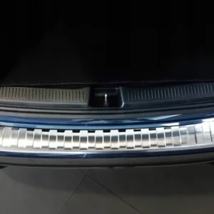 Bakfangerbeskytter Mercedes B-Class III W 247 (2018-) – Rustfritt stål | Avisa