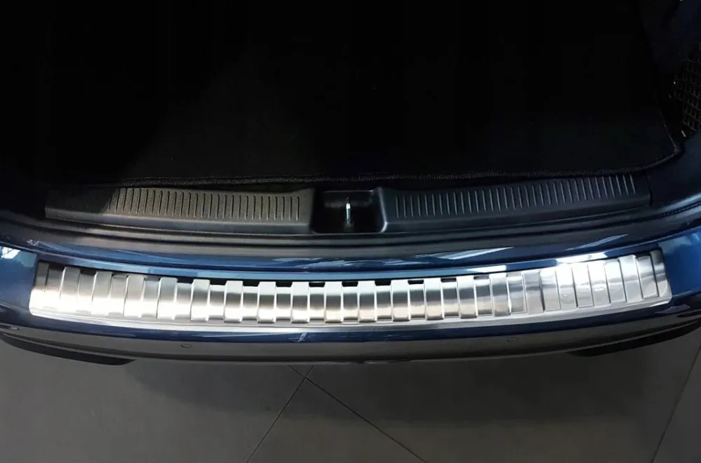 Bakfangerbeskytter Mercedes B-Class III W 247 (2018-) – Rustfritt stål | Avisa