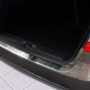 Bakfangerbeskytter Mercedes B-Klasse Electric Drive / B-Klasse W246 (2014-2018) – rustfritt stål | Avisa