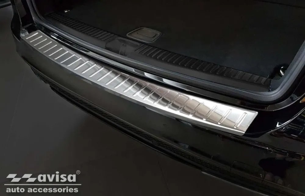 Bakfangerbeskytter Mercedes C-Klasse S205 T-model (2014-2021) – rustfritt stål | Avisa
