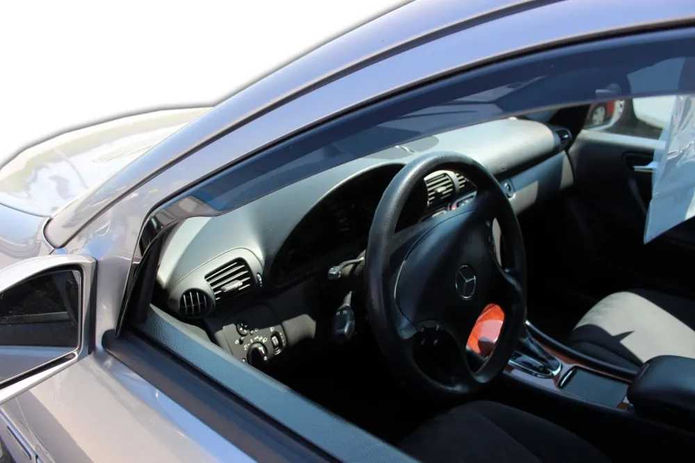 Vindavviser Mercedes C (W203) Sedan (2000-2007) – PMMA Plexi | Heko