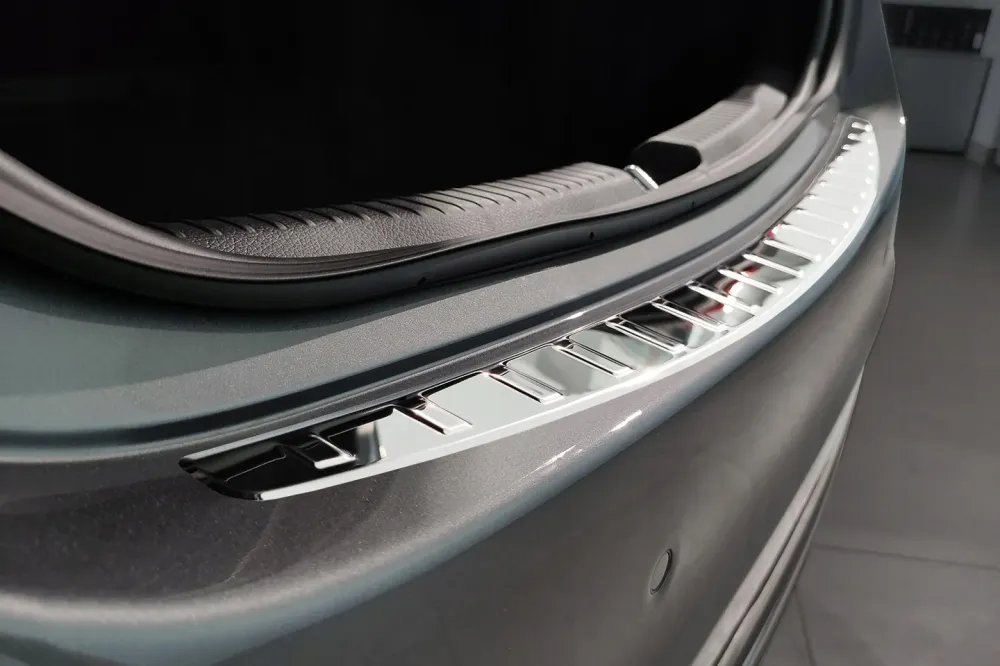 Bakfangerbeskytter Mercedes C-Class V (W206) (2021-) – Rustfritt stål | Avisa