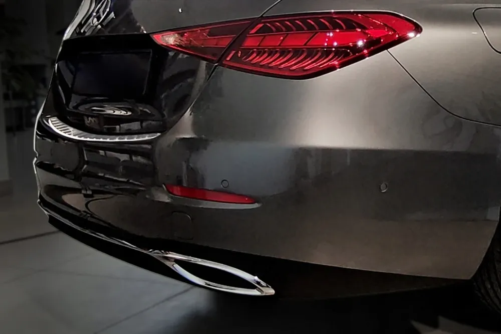 Bakfangerbeskytter Mercedes C-Class V (W206) (2021-) – Rustfritt stål | Avisa