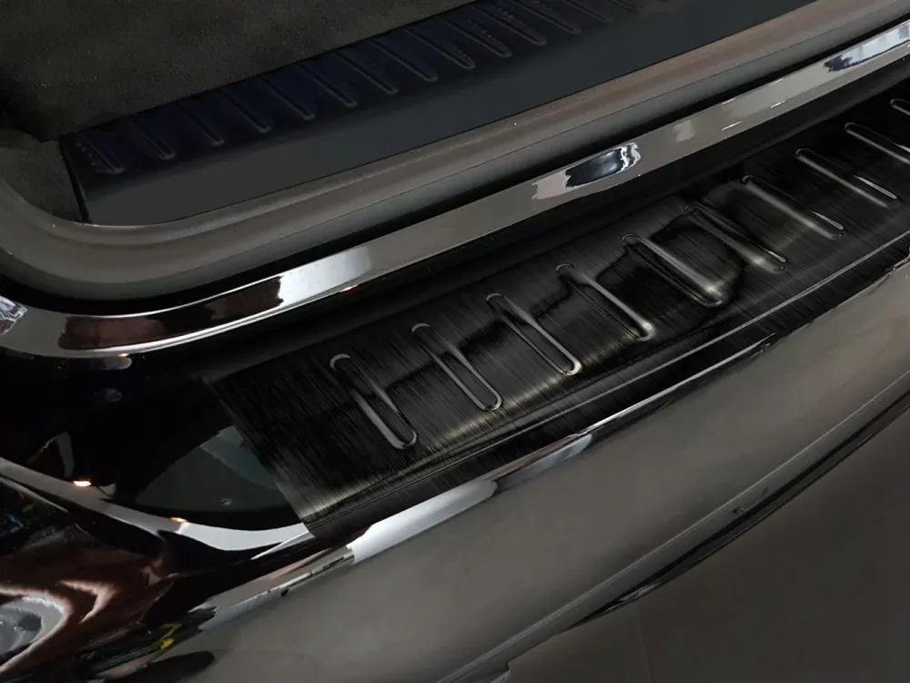 Bakfangerbeskytter Mercedes C (S205) T-model (2014-2021) – rustfritt stål | Avisa