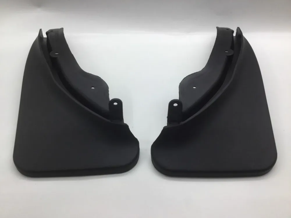 Skvettlapp Mercedes C (W204 / S204 / C204) – ABS | Mercedes OEM