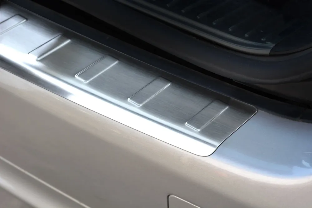 Bakfangerbeskytter Mercedes E-Class W 211 T-model (2002-2009) – Rustfritt stål | Avisa