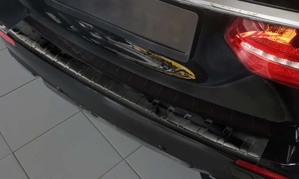Bakfangerbeskytter Mercedes E (S213) Stasjonsvogn (2016-2023) – Rustfritt stål | Avisa