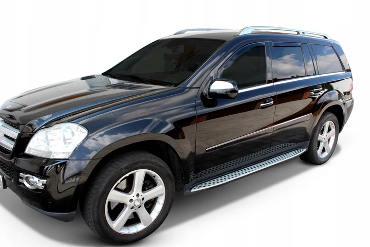 Stigtrinn Mercedes GL (X164) Scoutt (2006-2012)