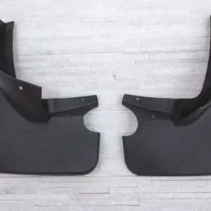 Skvettlapp Mercedes ML (W164) (2005-2011) – ABS | Ven-Tuning