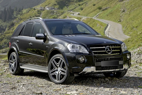 Stigtrinn Mercedes ML Ventshield (2005-2011)