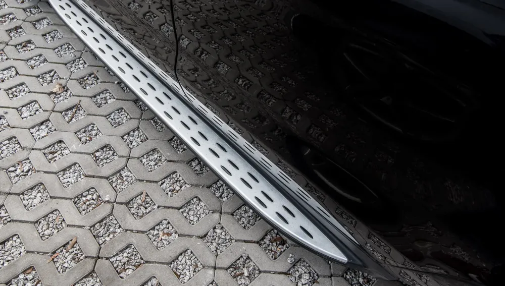 Stigtrinn Mercedes ML W166 (2011-2015) – Aluminium | Ventshield