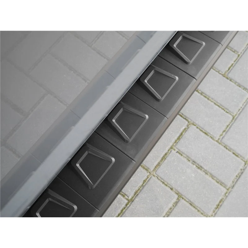 Stigtrinn Mercedes ML W166 (2011-2019) – Matt Svart | ARP