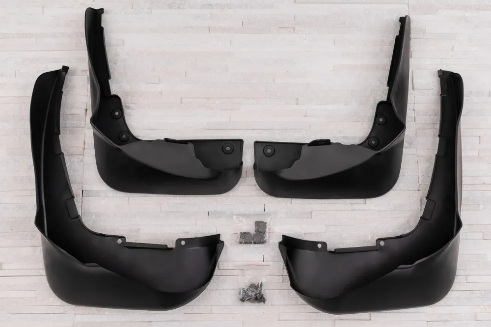 Skvettlapp Mercedes R-KLASSE AMG (2010-2013) – ABS | Ven-Tuning
