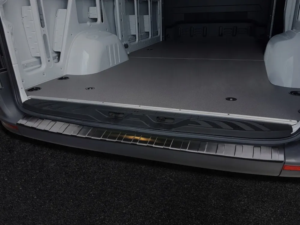 Bakfangerbeskytter Mercedes Sprinter III (W907) / Black Edition (2018-) – rustfritt stål | Avisa
