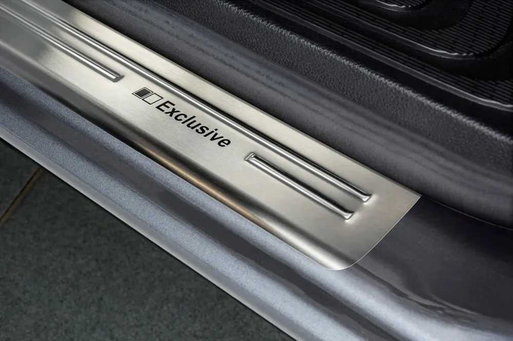 Dørbeskytter Mercedes V-Class (W447) (2014-2019) – Rustfritt stål | Avisa