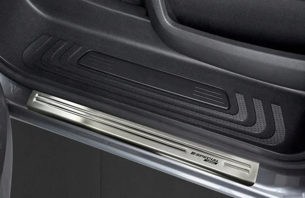 Dørbeskytter Mercedes Vito / V-Class (W447) / EQV – Rustfritt stål | Avisa