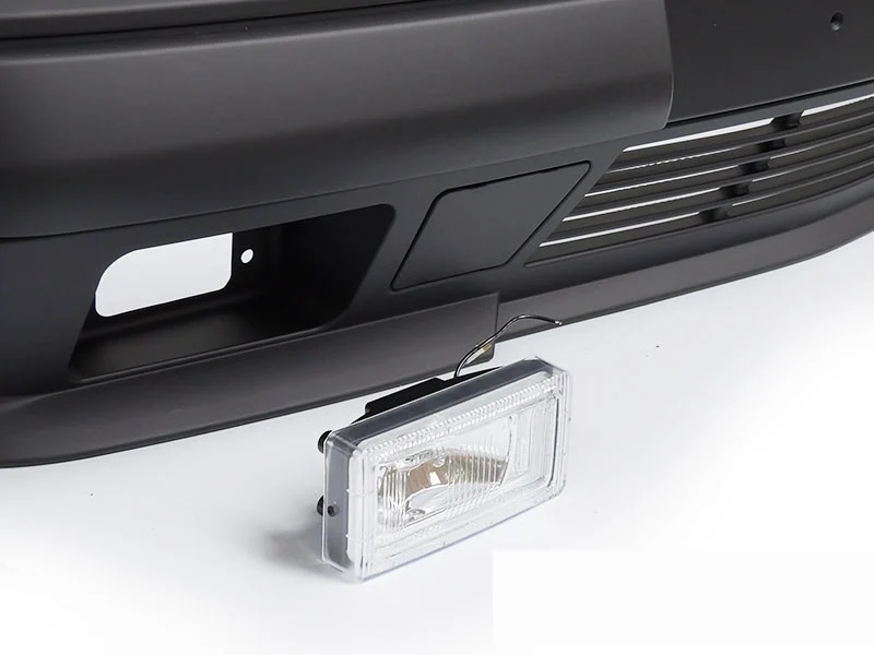 Frontfanger Mercedes W124 (1985–1993) Sport Style - ZPME44