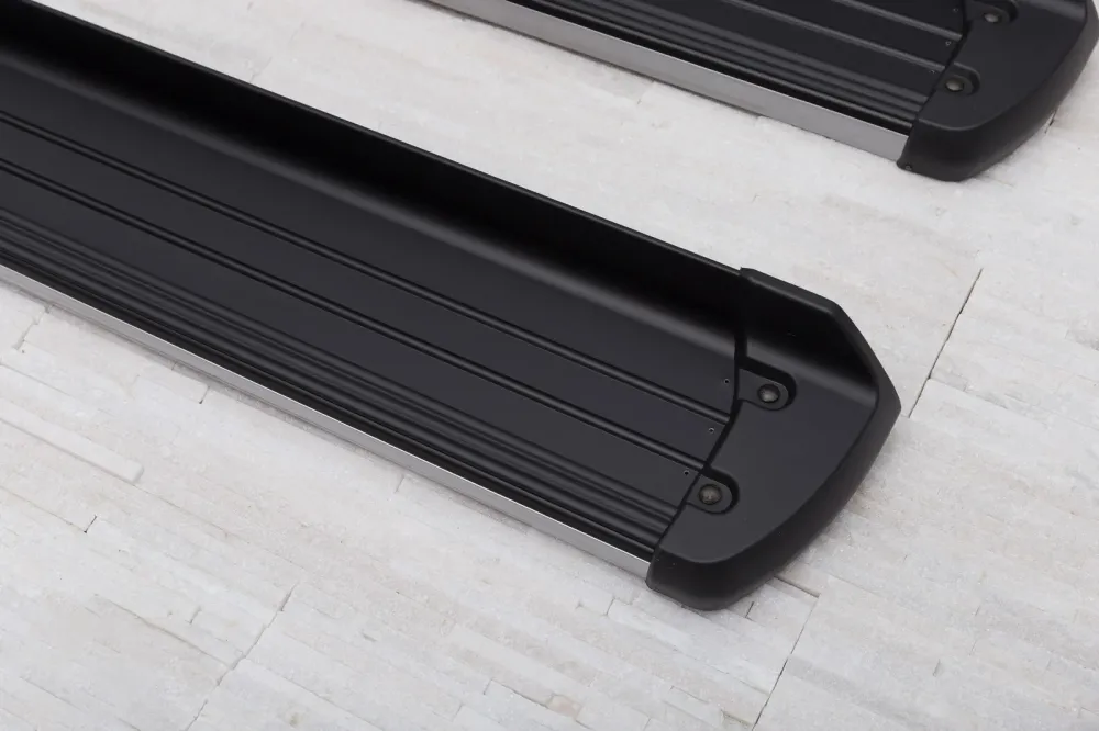 Stigtrinn Mitsubishi L200 Ventshield (2015-2019)