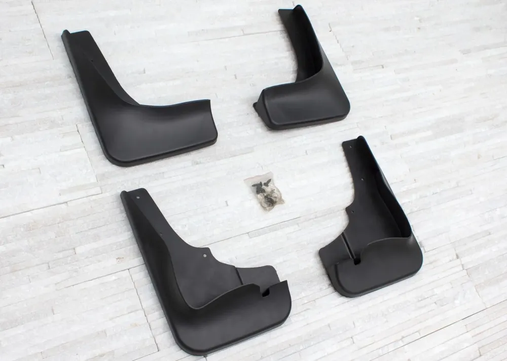 Skvettlapp Mitsubishi Outlander II Facelift (2010-2012) – ABS | Ven-Tuning