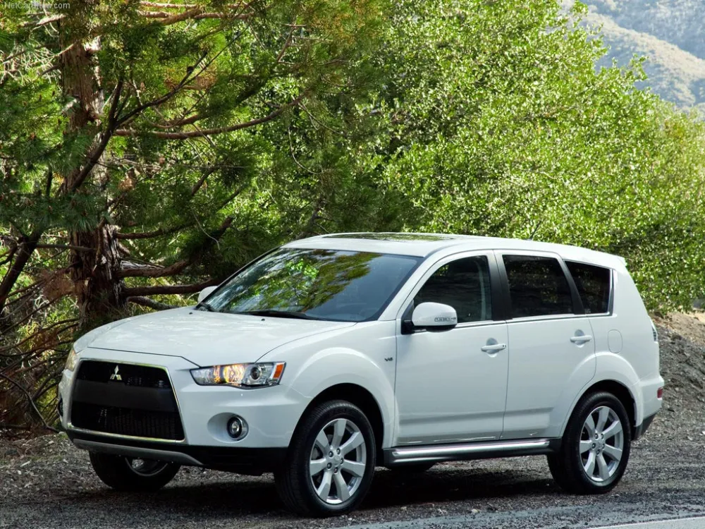 Skvettlapp Mitsubishi Outlander II Facelift (2010-2012) – ABS | Ven-Tuning