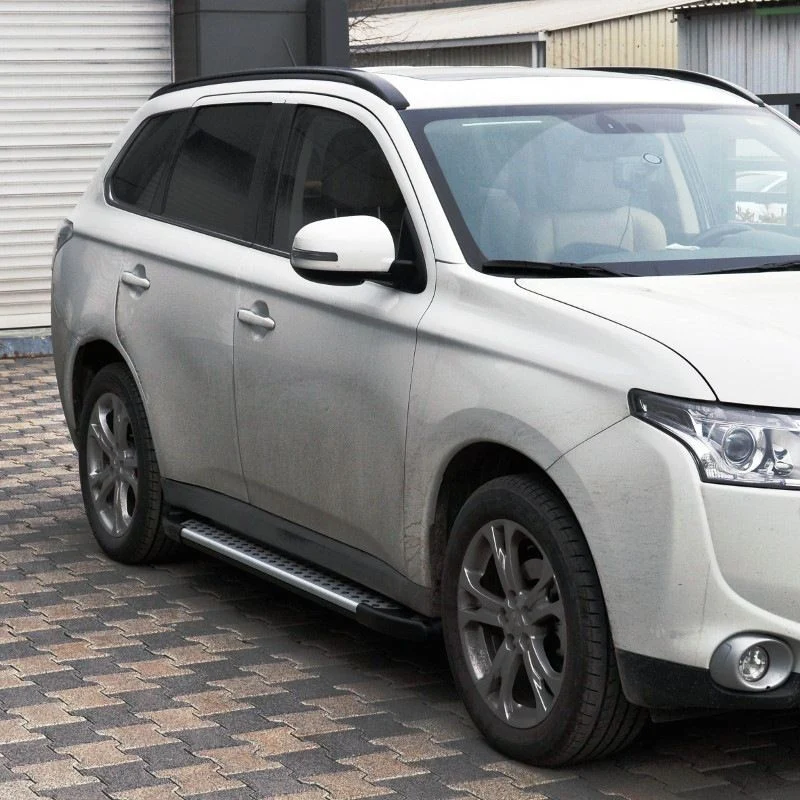 Stigtrinn Mitsubishi Outlander ARP (2006-2012)