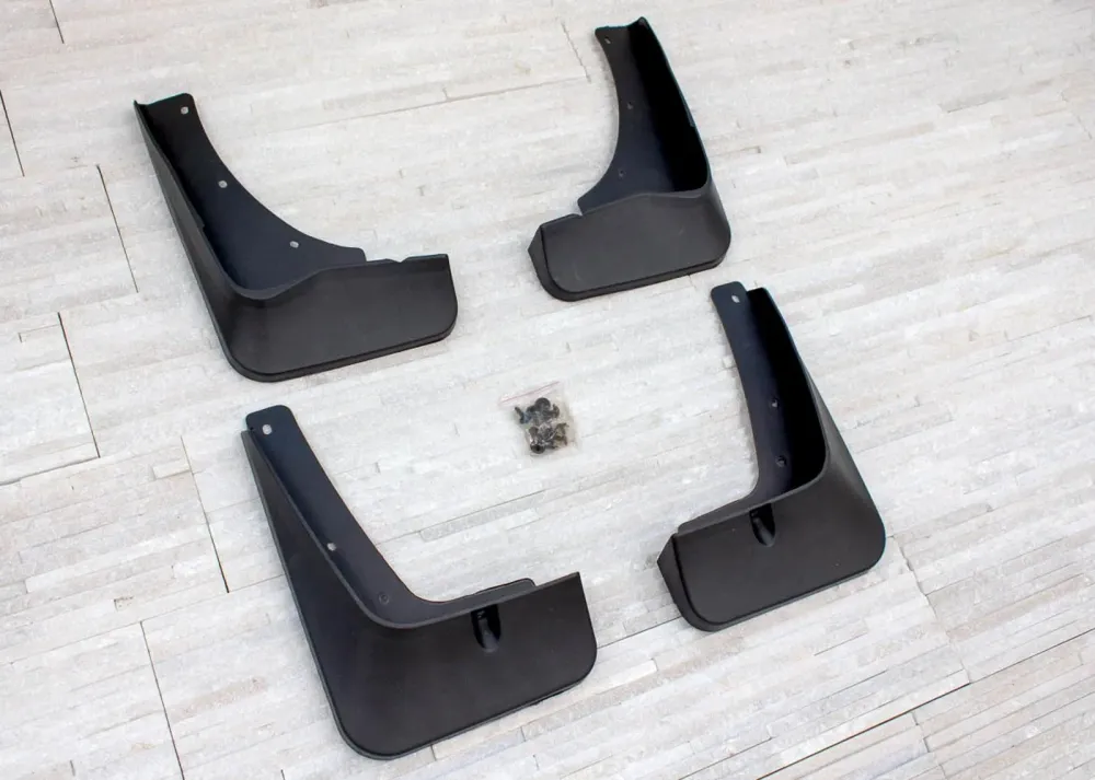 Skvettlapp Mitsubishi Outlander III (2012-2015) – ABS | Ven-Tuning