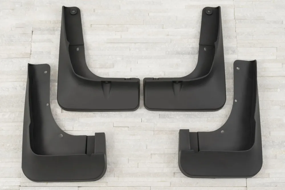 Skvettlapp Mitsubishi Outlander III Facelift (2015-2022) – ABS | Ven-Tuning