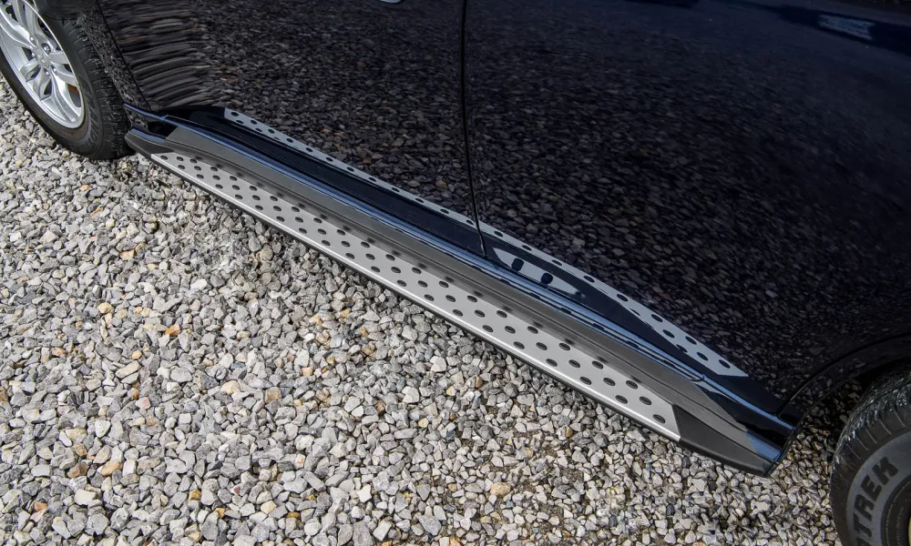 Stigtrinn Mitsubishi Outlander Ventshield (2012-2022)