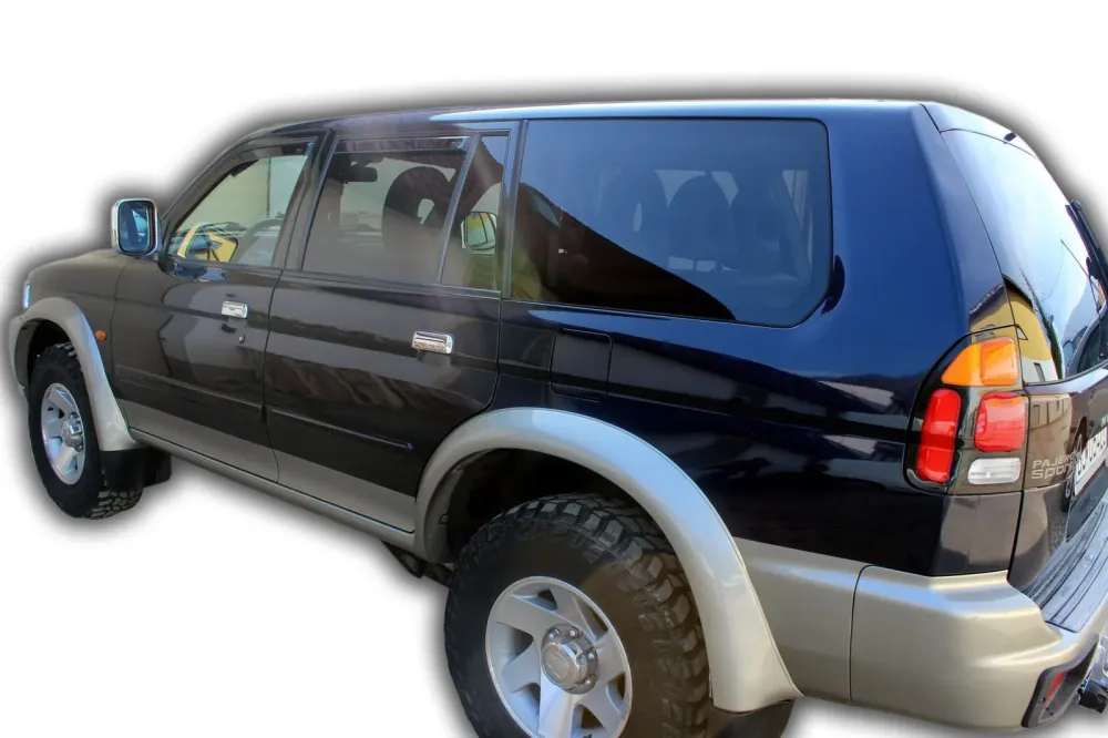 Vindavviser Mitsubishi Pajero Sport (1997-2013) – PMMA Plexi | Heko