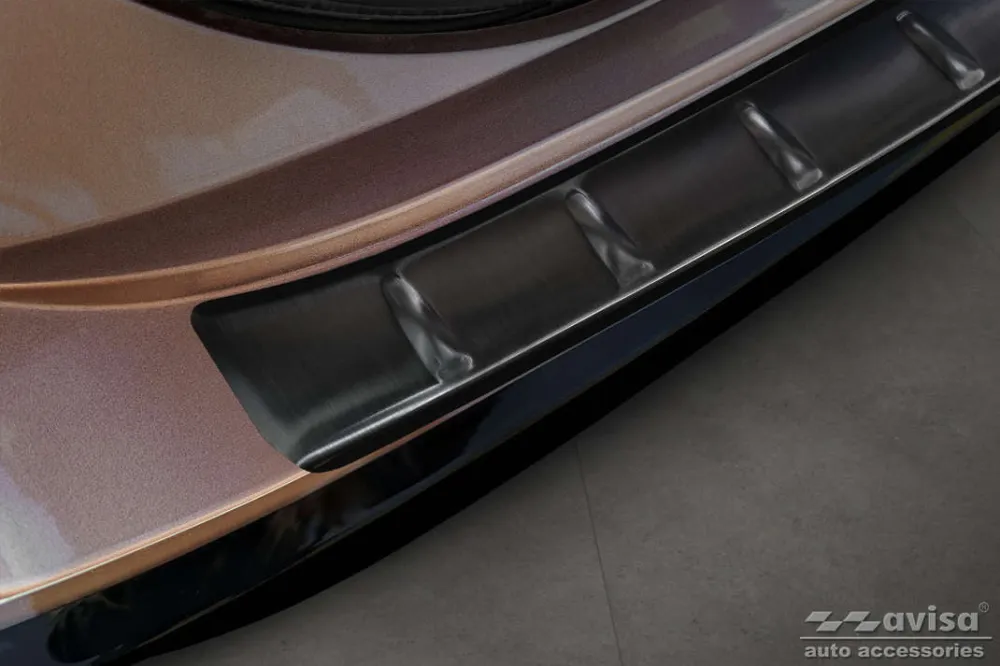 Bakfangerbeskytter Nissan Ariya / Black Edition (2022-) – Rustfritt stål | Avisa