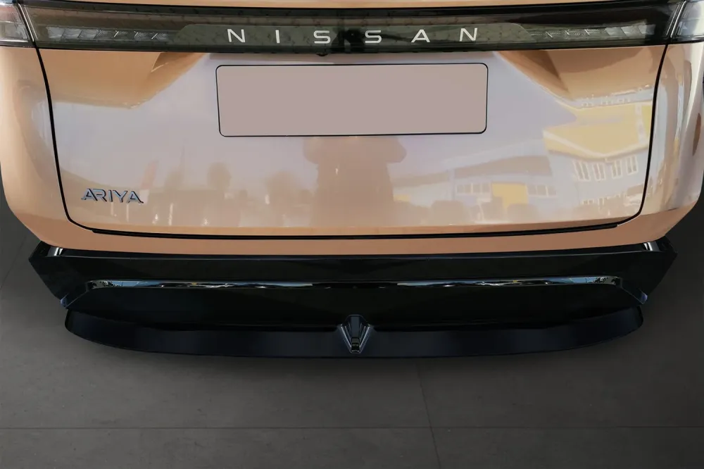 Bakfangerbeskytter Nissan Ariya / Black Edition (2022-) – Rustfritt stål | Avisa