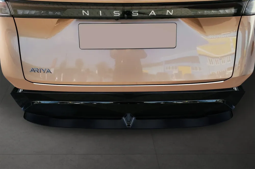 Bakfangerbeskytter Nissan Ariya / Chrome Edition (2022-) – Rustfritt stål | Avisa