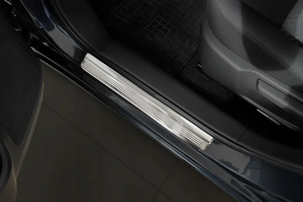 Dørbeskytter Nissan Micra V (2016-) – Rustfritt stål | Avisa
