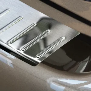 Bakfangerbeskytter Nissan Pulsar (2014-) – Rustfritt stål | Avisa