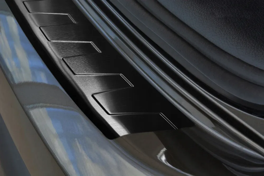 Bakfangerbeskytter Nissan Qashqai (J11) (2013-2017) – Rustfritt stål | Avisa