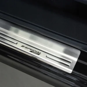Dørbeskytter Nissan Qashqai (J11) / Special Edition Silver (2013-2021) – Rustfritt stål | Avisa