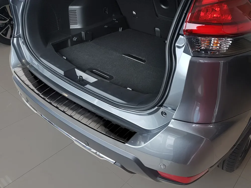 Bakfangerbeskytter Nissan X-Trail III (T32) Facelift / Black Edition (2017-2021) – rustfritt stål | Avisa