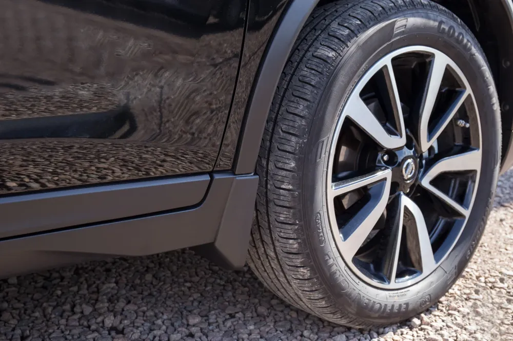 Skvettlapp Nissan X-Trail III (T32) / sett 4 stk. (2013-2021) – ABS | Ven-Tuning