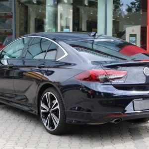 Skvettlapp Opel Insignia B / OPC / GSI - sett 4 stk. (2017-2022) – ABS | Ven-Tuning
