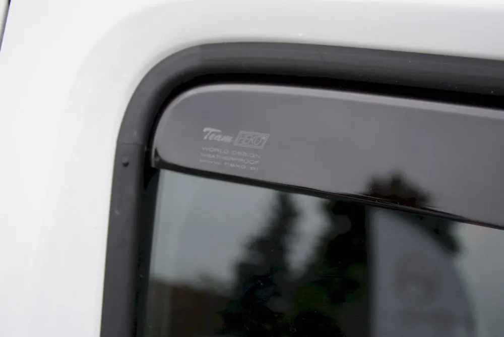 Vindavviser Opel Vivaro C (2019-) – PMMA Plexi | Heko
