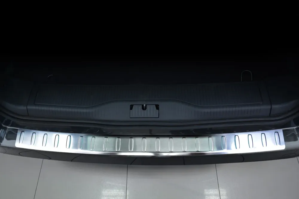 Bakfangerbeskytter Opel Zafira B (2005-2014) – Rustfritt stål | Avisa