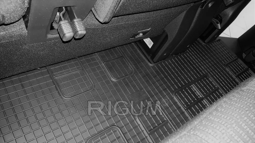 Gulvmatter Opel Zafira Life (2019-) – Luktfrie gummi | Rigum