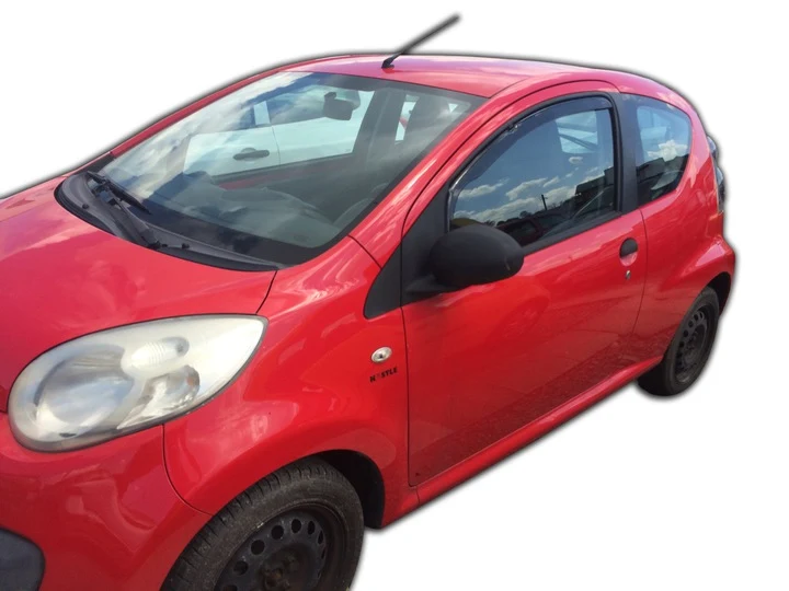 Vindavviser Peugeot 107 3-dørs sett 2 stk. – PMMA Plexi | Heko