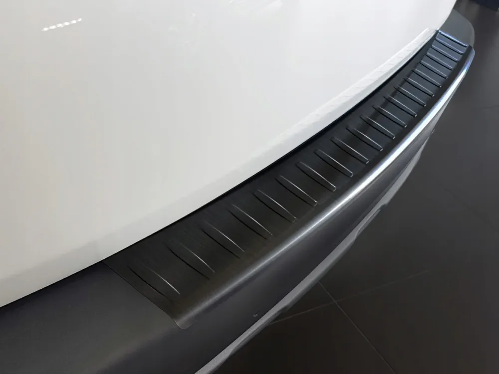 Bakfangerbeskytter Peugeot 2008 I (2013-2019) – Rustfritt stål | Avisa