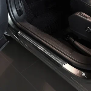 Dørbeskytter Peugeot 3008 II / Black Steel (2016-2024) – Rustfritt stål | Avisa